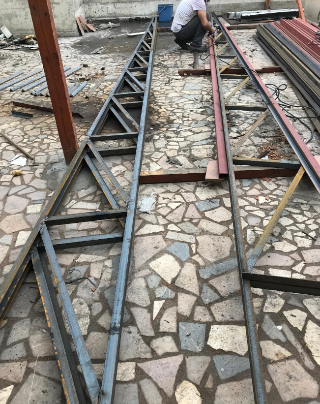 Çelik Çatı Konstrüksiyonu